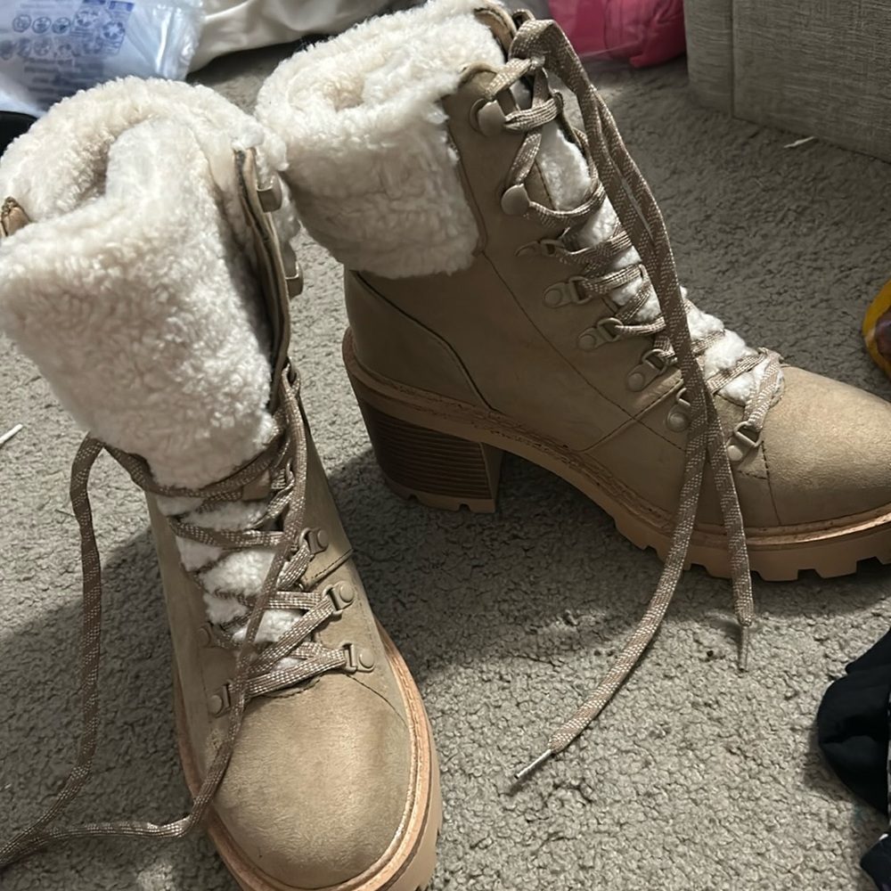Fuzzy heel boots